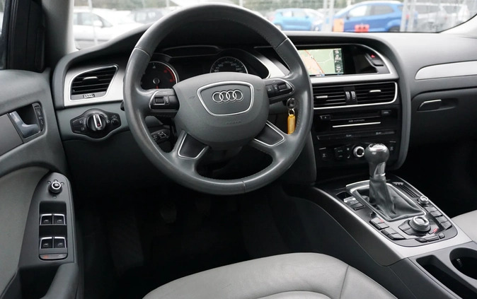 Audi A4 cena 42900 przebieg: 302000, rok produkcji 2014 z Resko małe 277